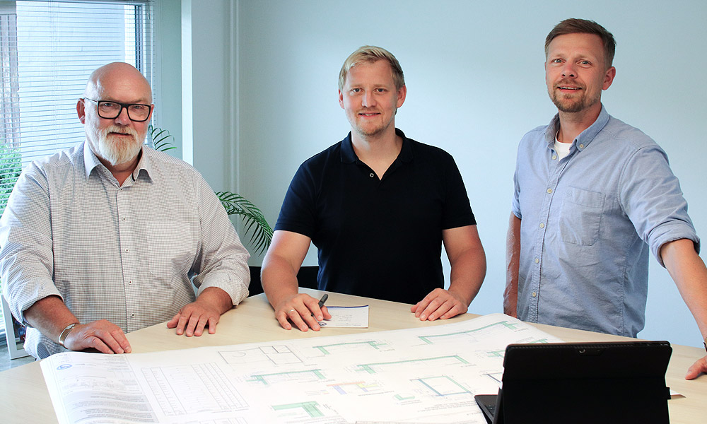 Die Geschäftsführer an einem Tisch. Jens Meyland - Erik Petersen - Benjamin Tedt